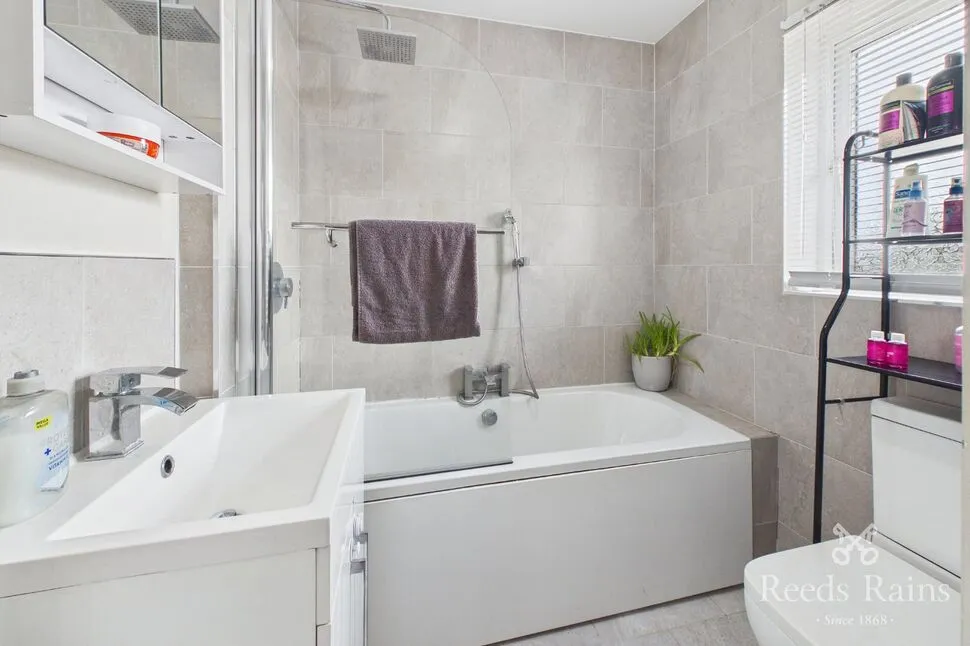 Ashlar Grove, Castleford, WF10, photo 11