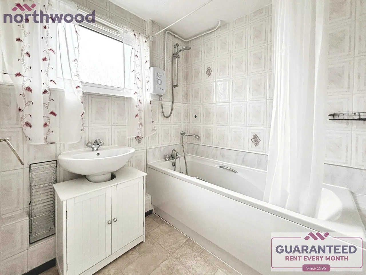 Dinas, Acrefair, LL14, photo 18