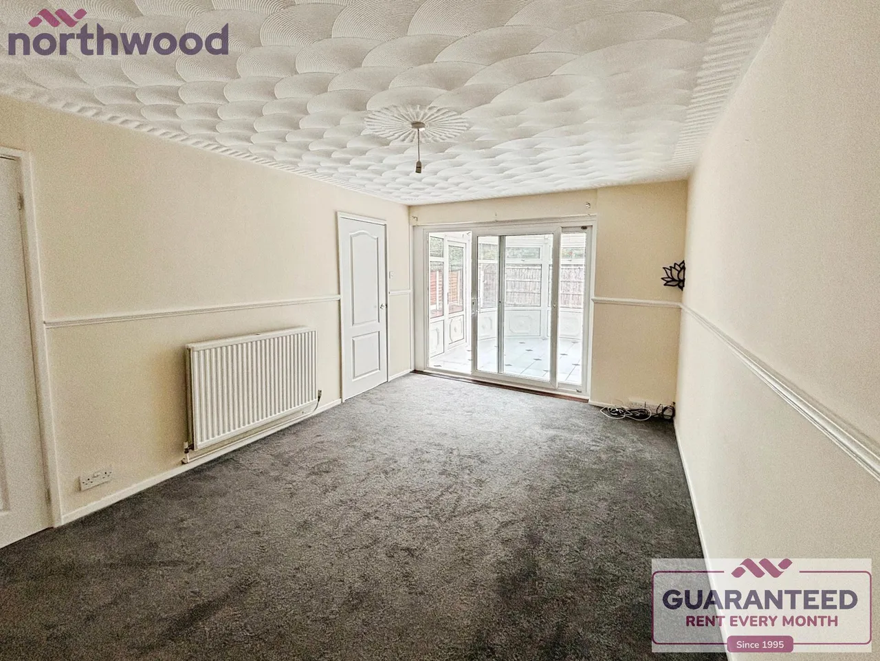 Dinas, Acrefair, LL14, photo 9