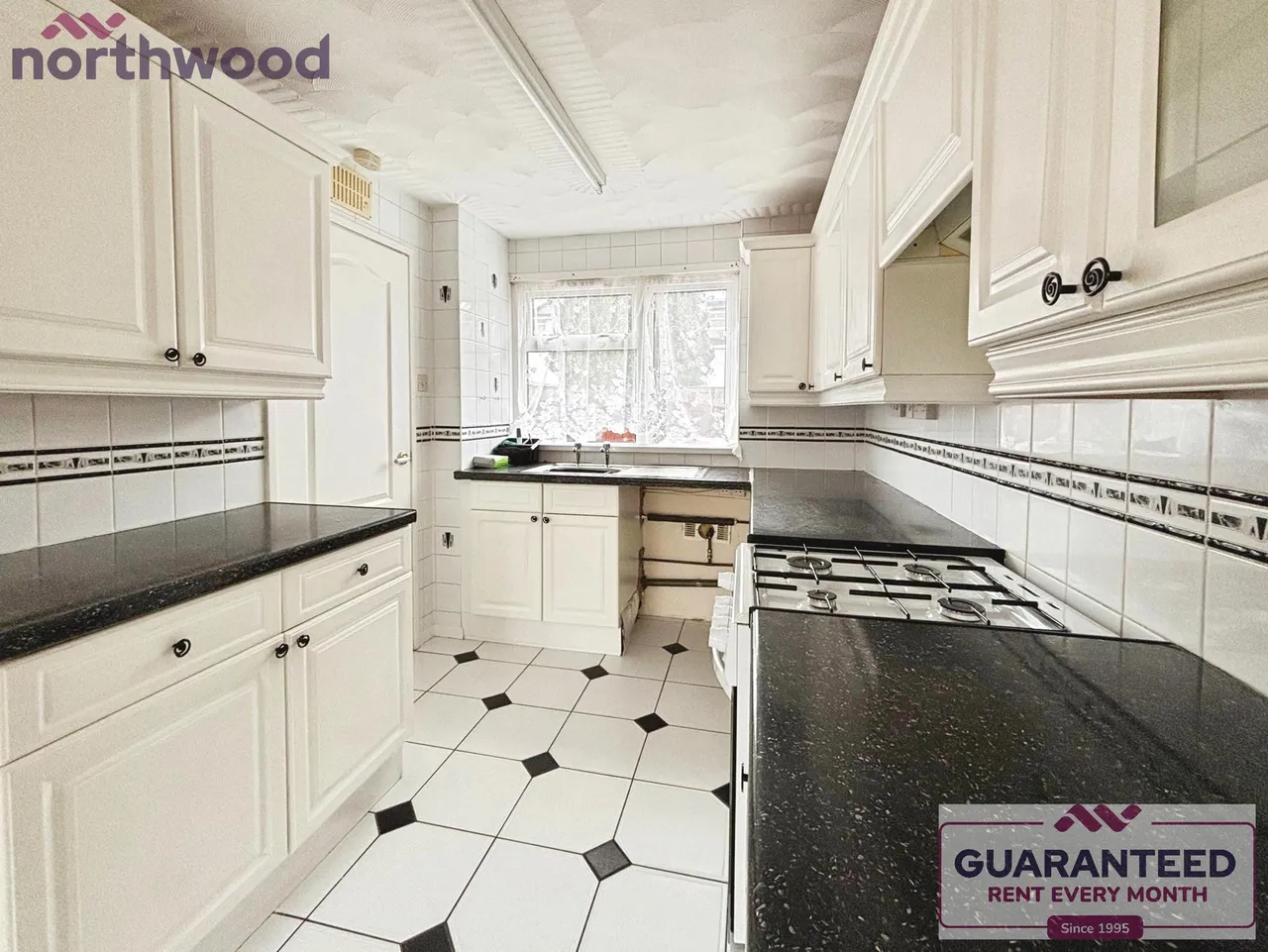 Dinas, Acrefair, LL14, photo 6