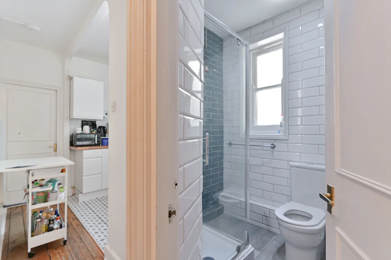 70b Hackford Road, London, photo 7