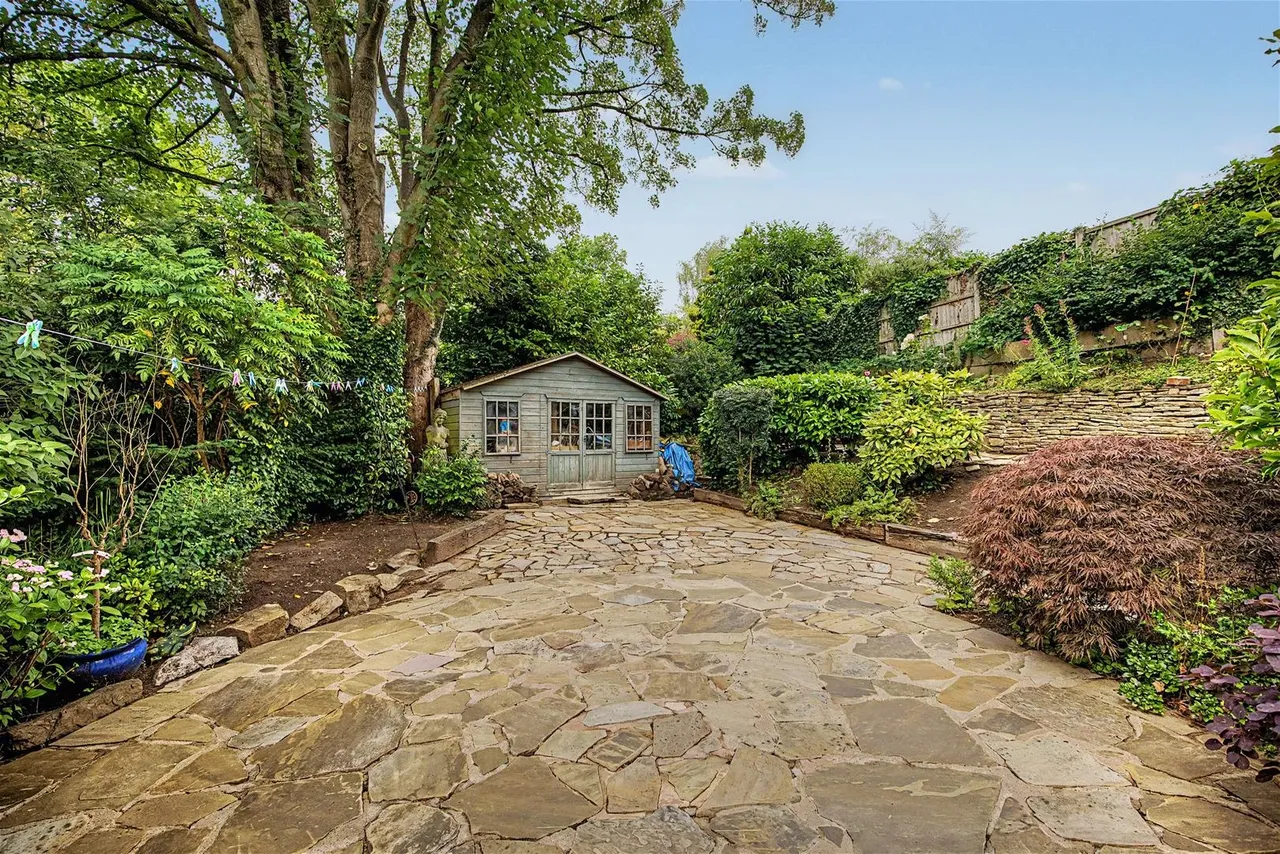New Road, Prestbury, photo 28