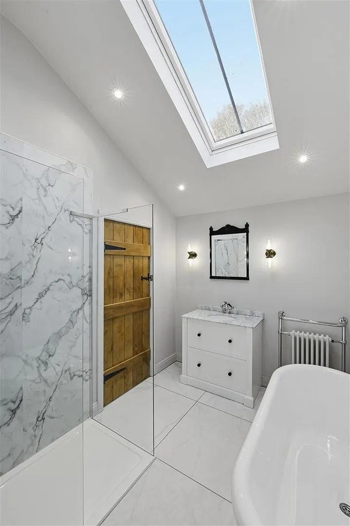 New Road, Prestbury, photo 22
