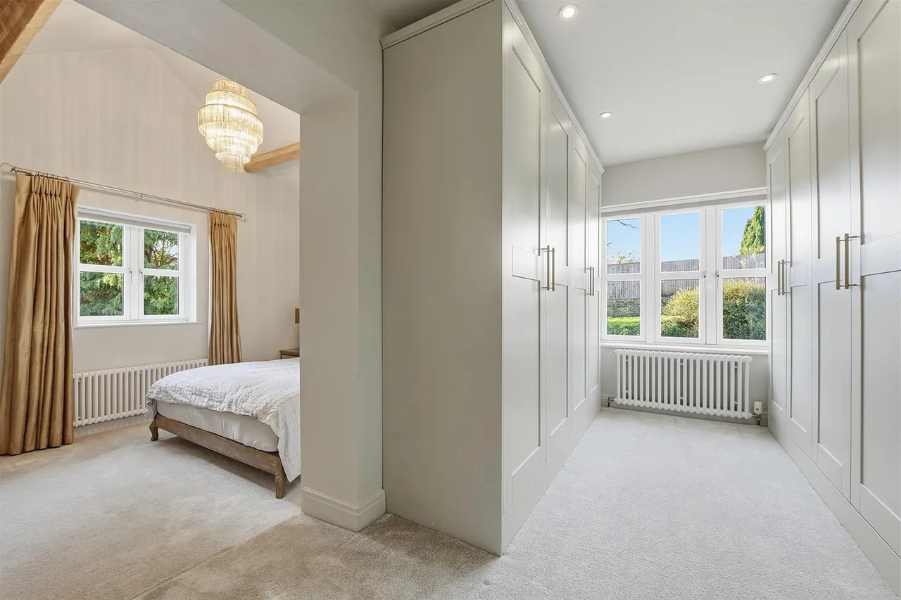 New Road, Prestbury, photo 15