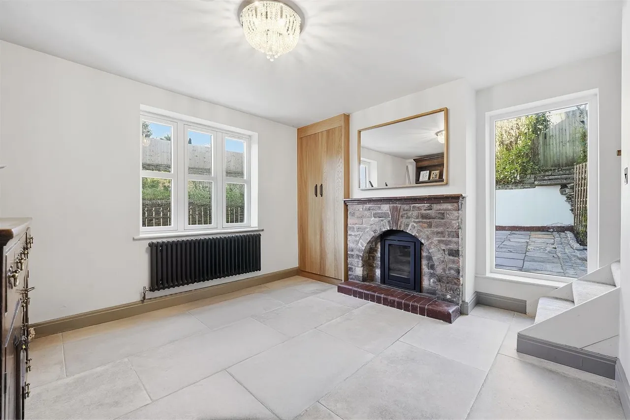 New Road, Prestbury, photo 11