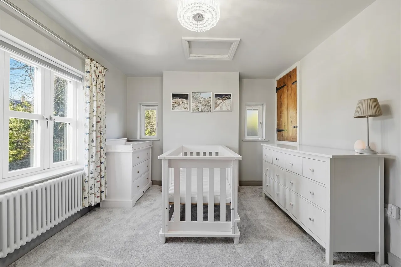 New Road, Prestbury, photo 19
