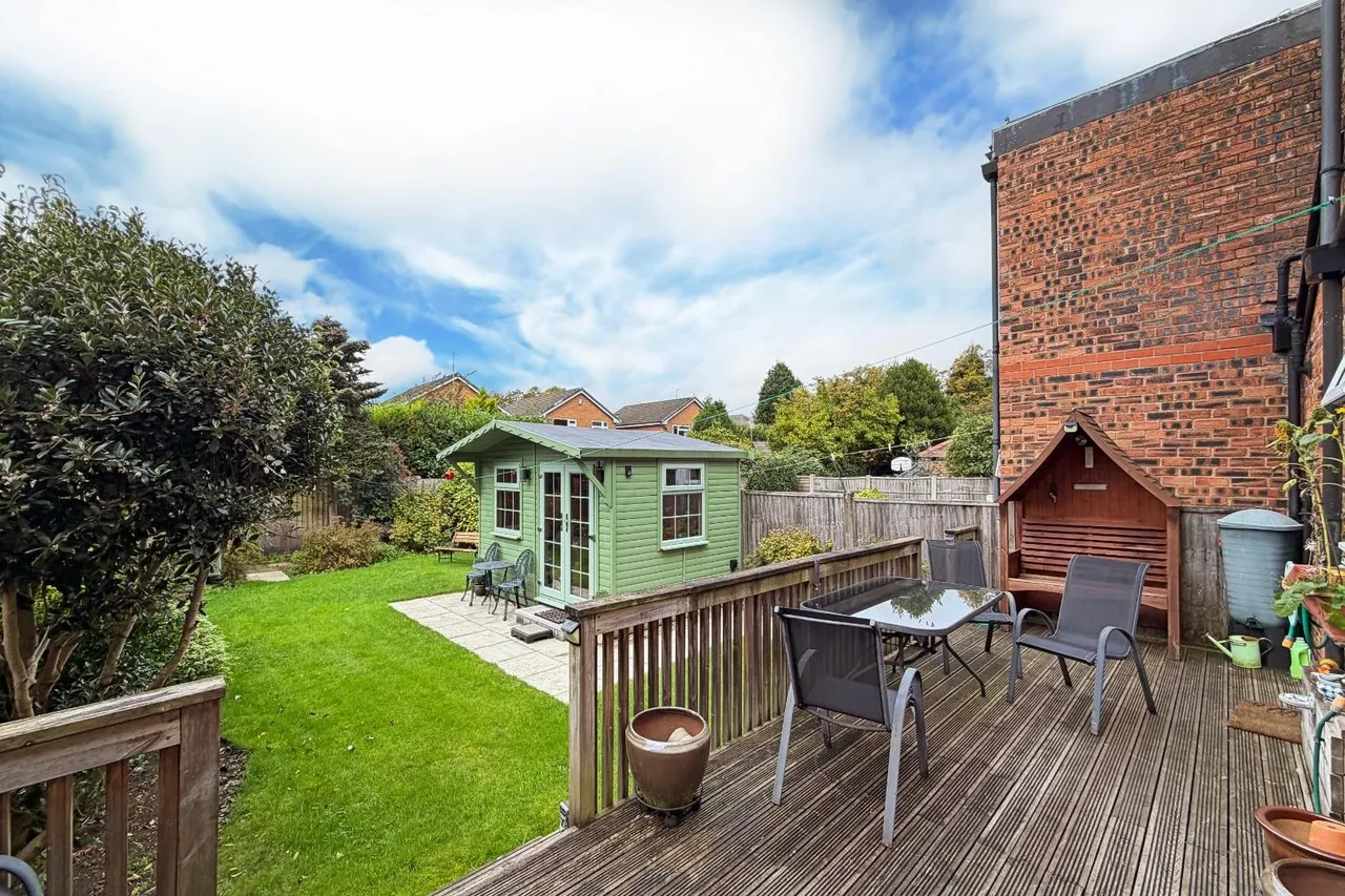 Hawthorn Avenue, Timperley, WA15, photo 5