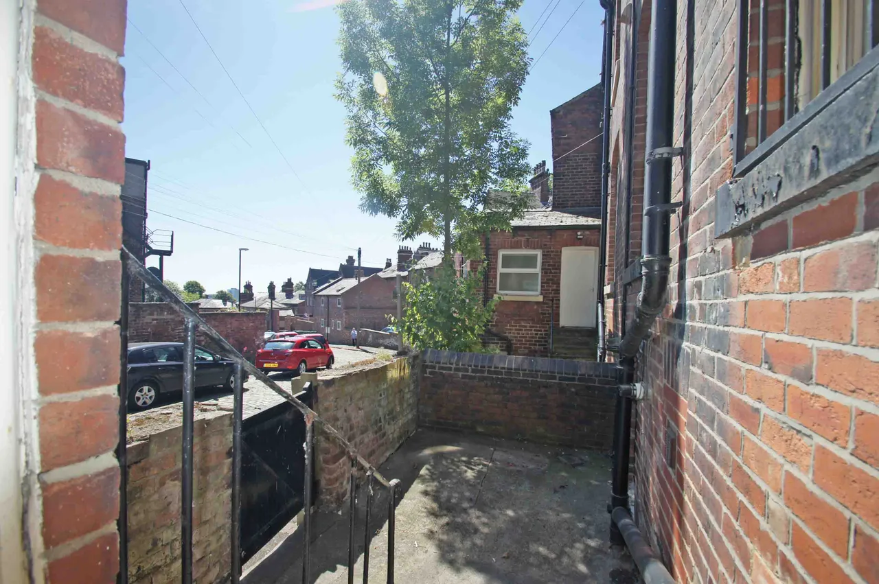 Clarendon Road, Leeds, LS2, photo 12