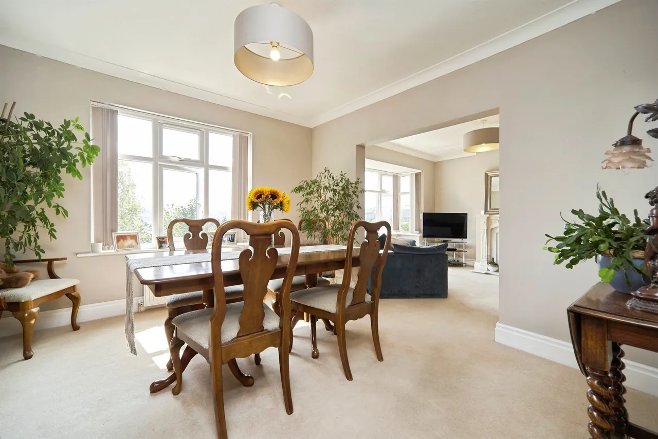 Ridgemount Road, Riddlesden, Keighley, photo 8