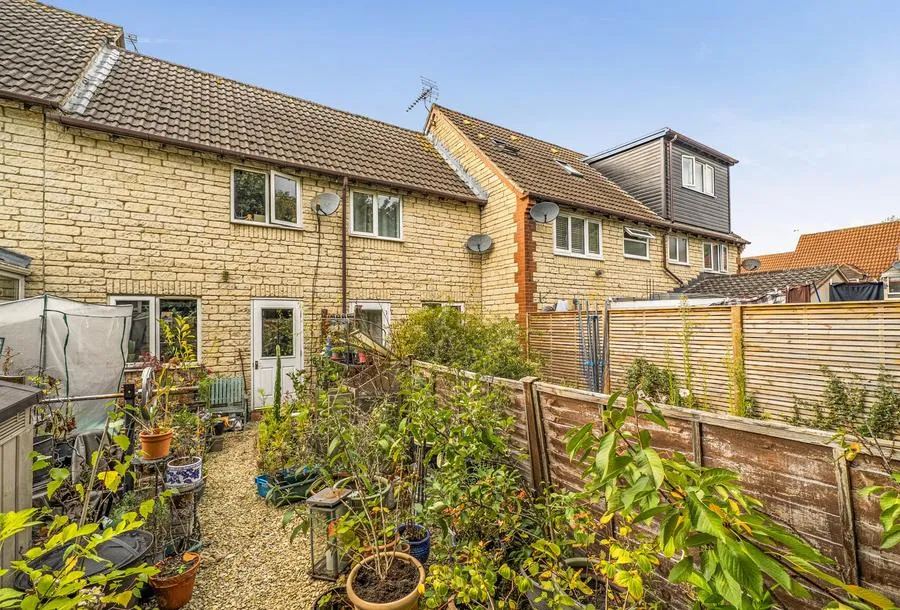 The Cornfields, Bishops Cleeve, GL52, photo 18