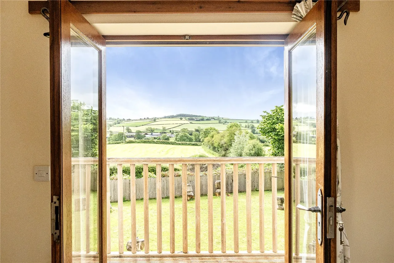 Colebatch, Bishops Castle, Shropshire, SY9 5JY, photo 16