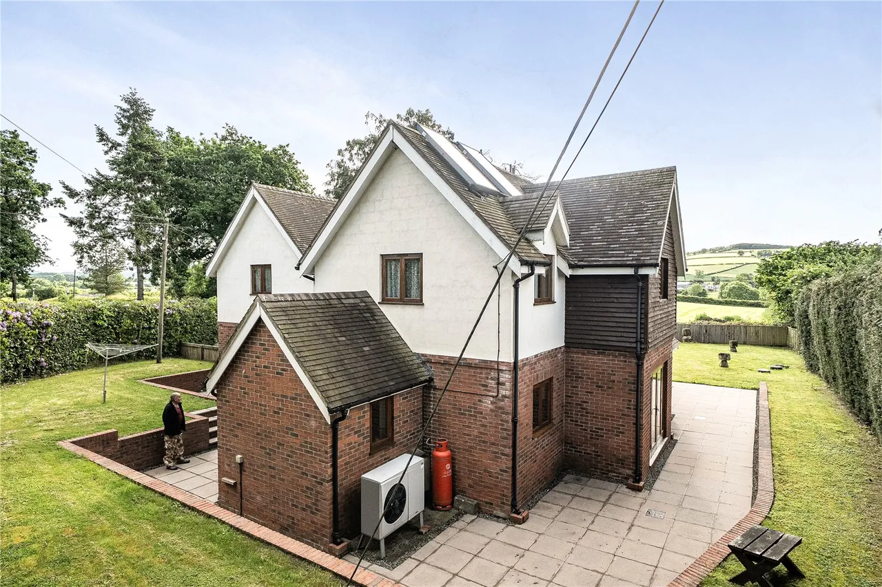 Colebatch, Bishops Castle, Shropshire, SY9 5JY, photo 24