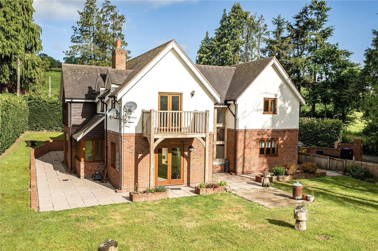 Colebatch, Bishops Castle, Shropshire, SY9 5JY, photo 25