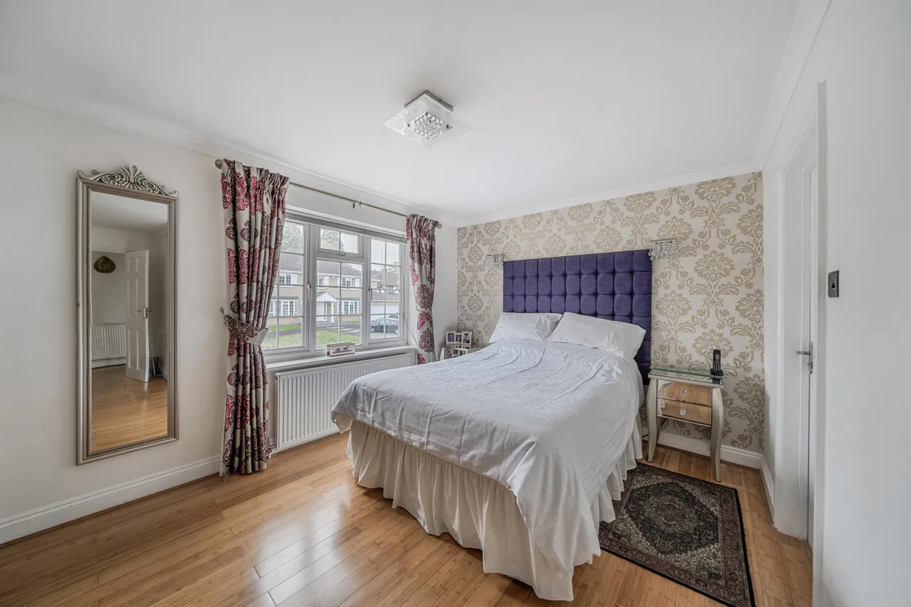 Leavesden Road, Stanmore, HA7, photo 14