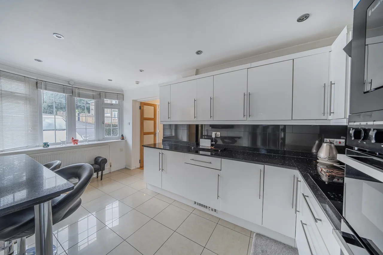 Leavesden Road, Stanmore, HA7, photo 5