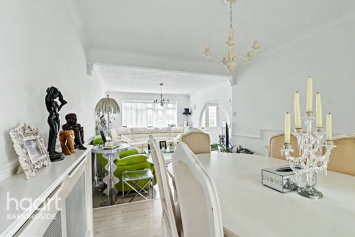 Marston Road, Clayhall, IG5, photo 7