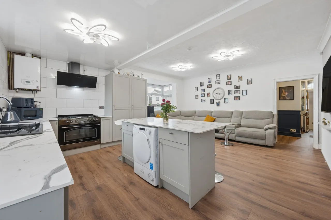 Devonshire Road, Chorley, photo 15