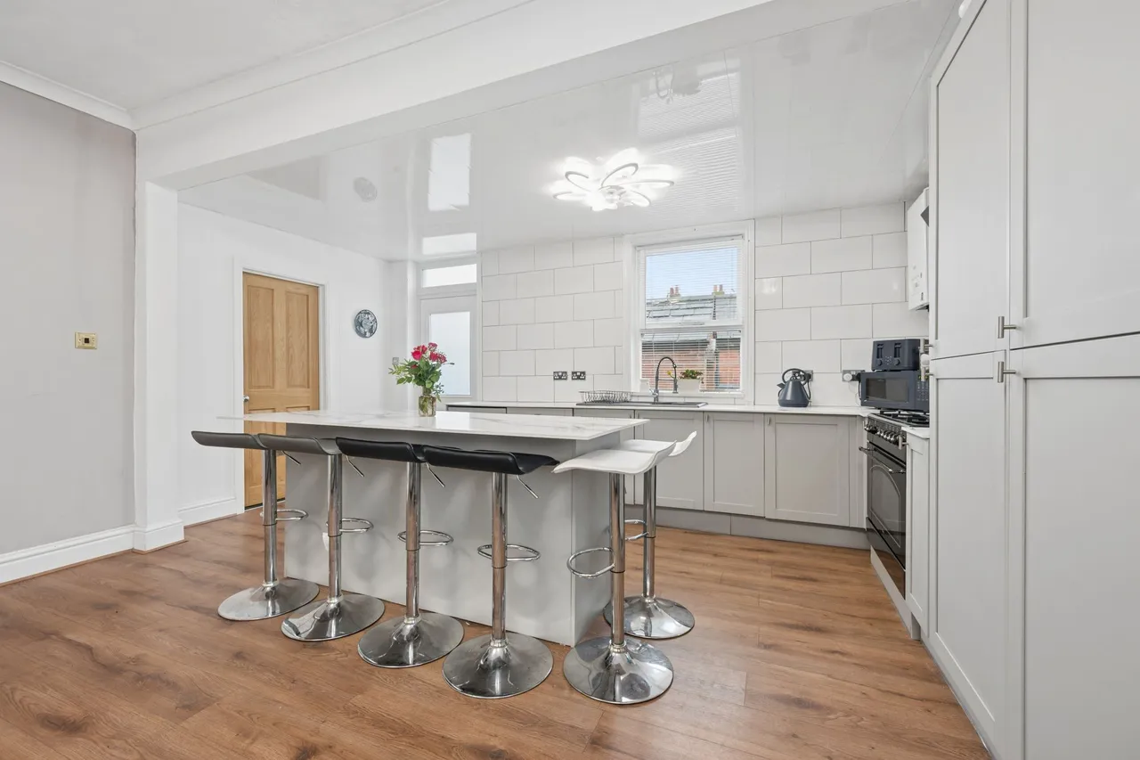 Devonshire Road, Chorley, photo 12