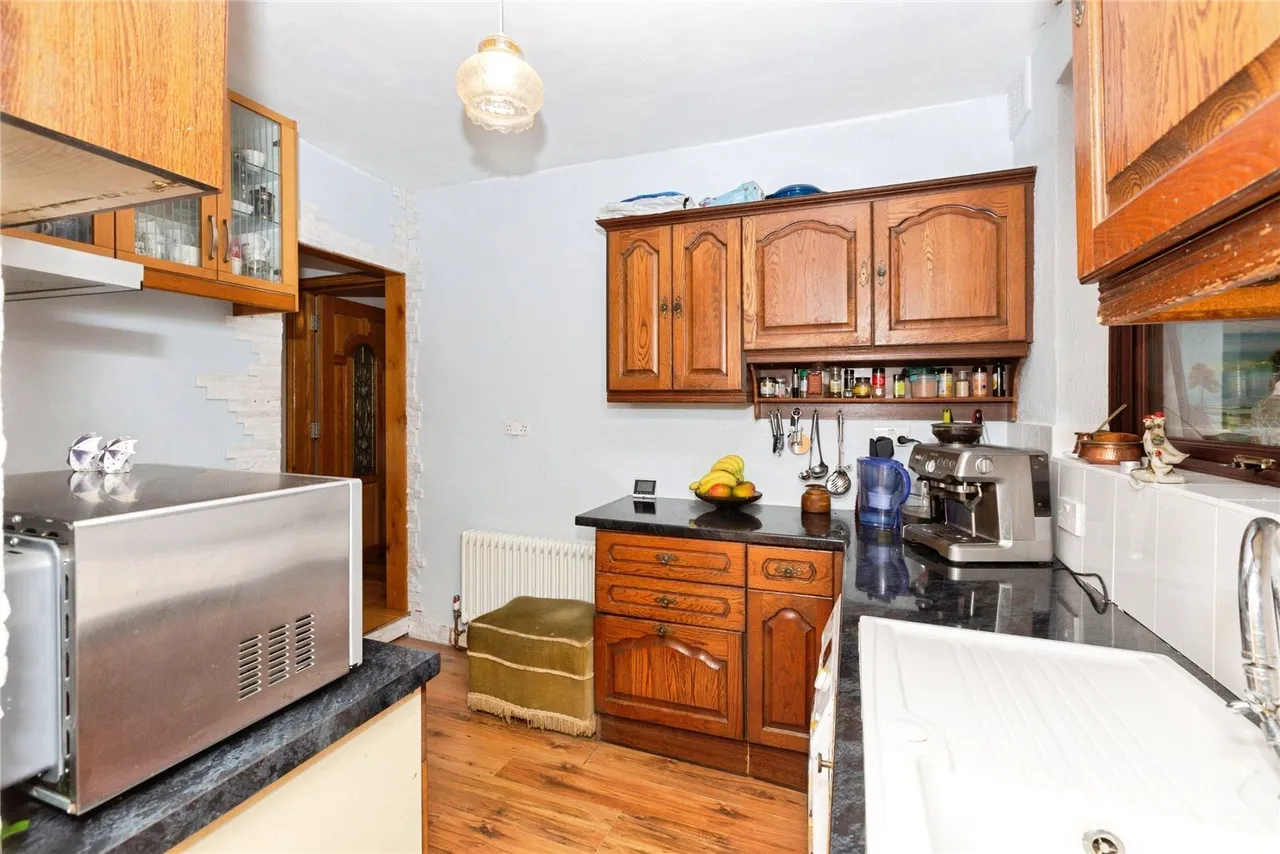 Eastbury Square, Barking, IG11, photo 10