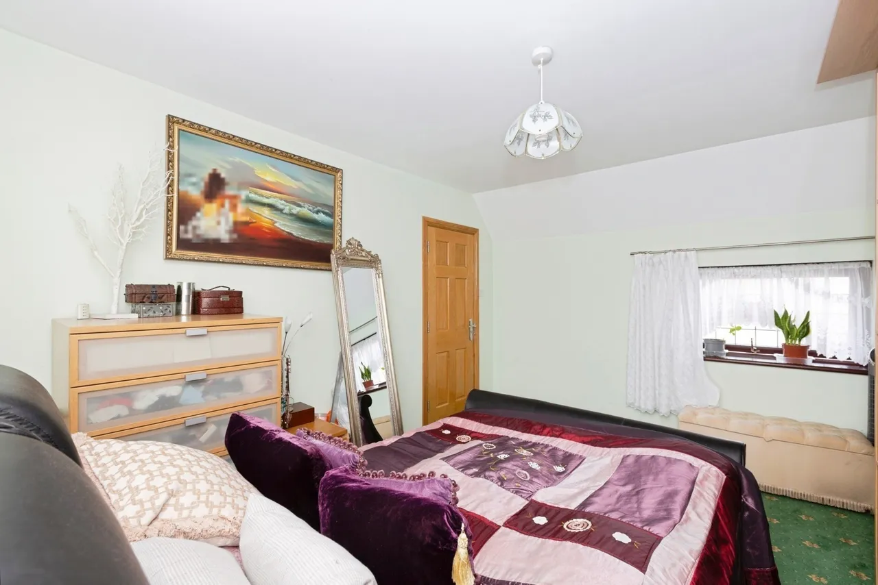Eastbury Square, Barking, IG11, photo 18