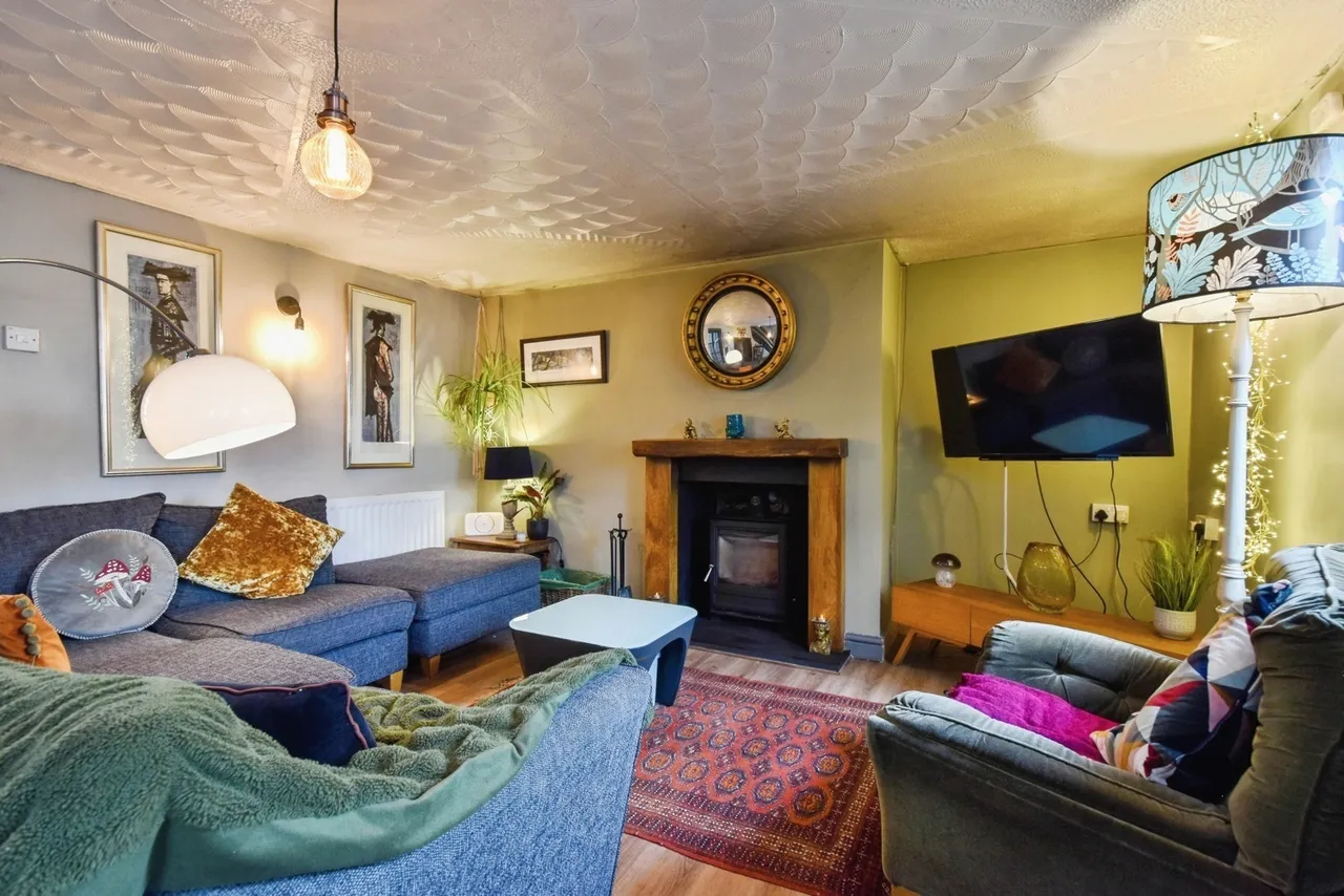 Gwilym Road, Cwmllynfell, SA9, photo 3
