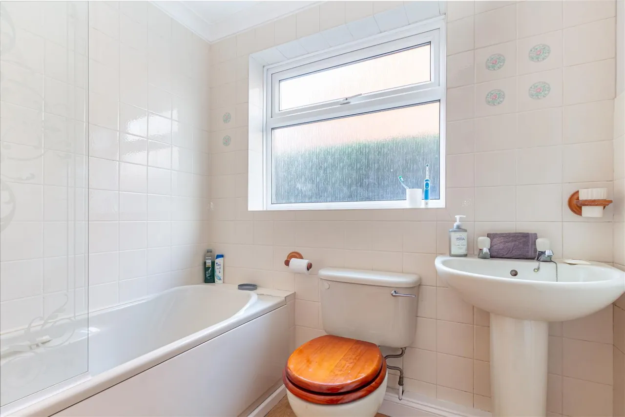 Kielder Rise, Worcester, WR2, photo 15