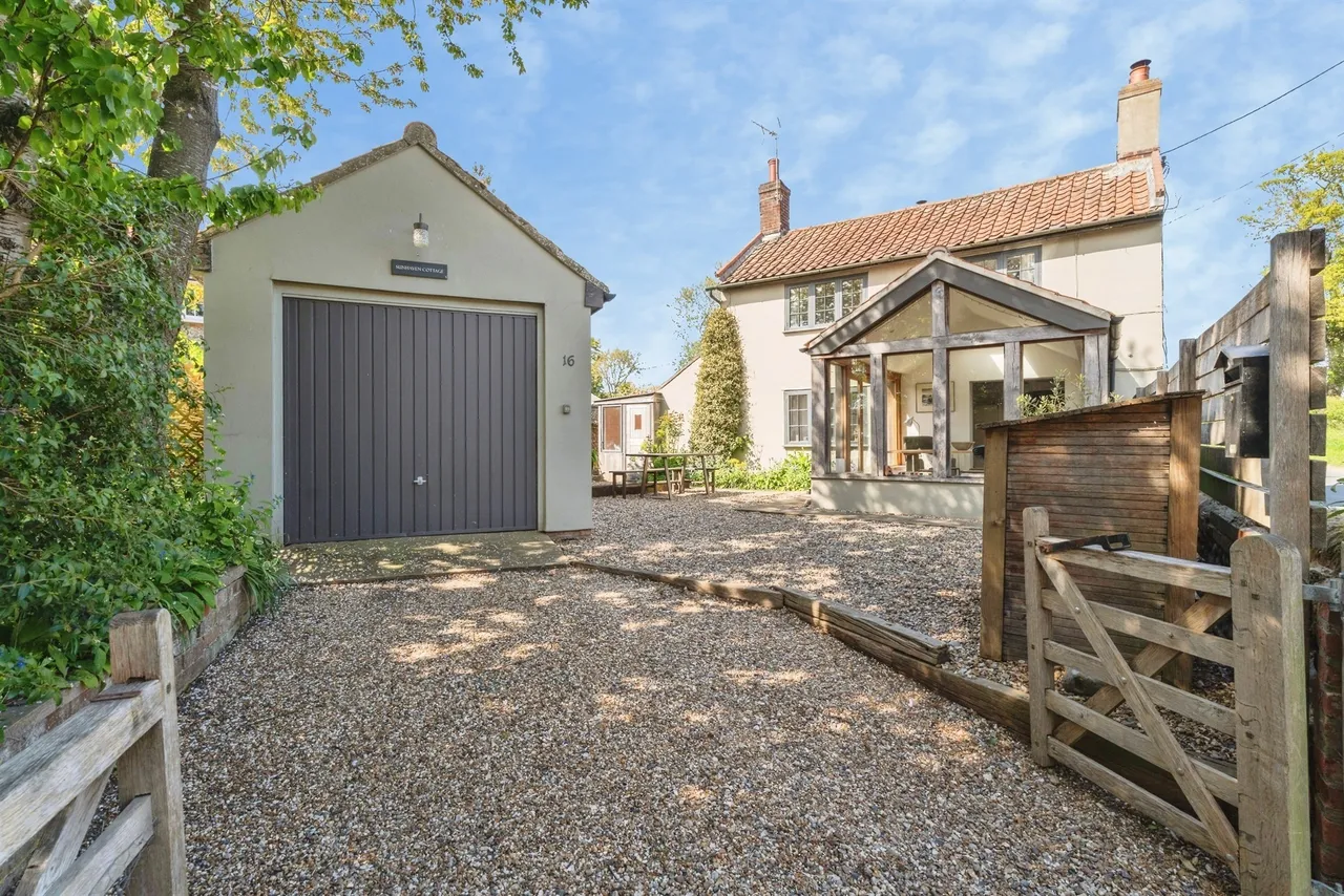 2 bed house for sale, Pit Street, Southrepps, NR11