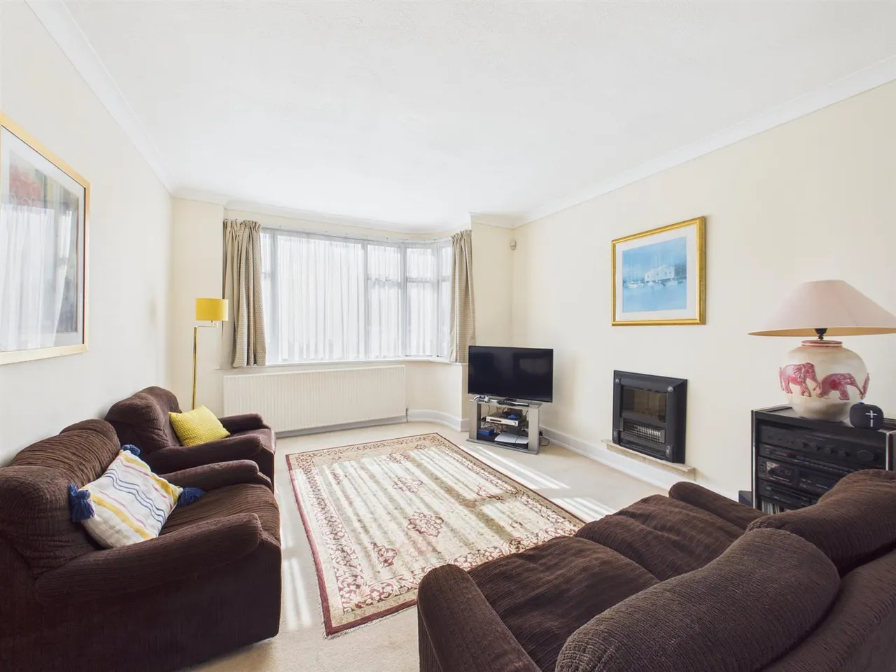 Howletts Lane, Ruislip, HA4 7SA, photo 2