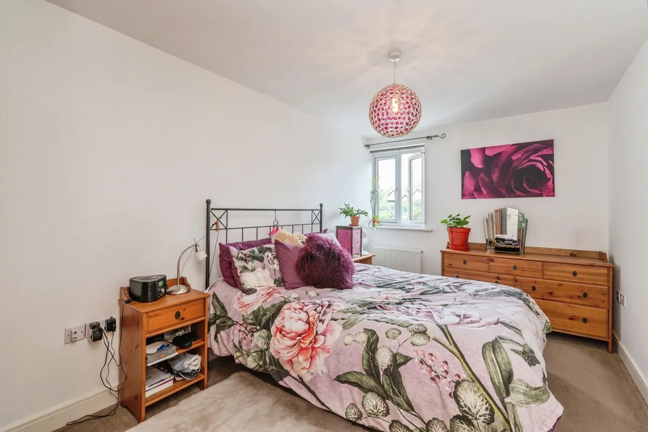 Station Court, 105-107 Ambleside Drive, Southend-on-Sea, Essex, SS1, photo 9
