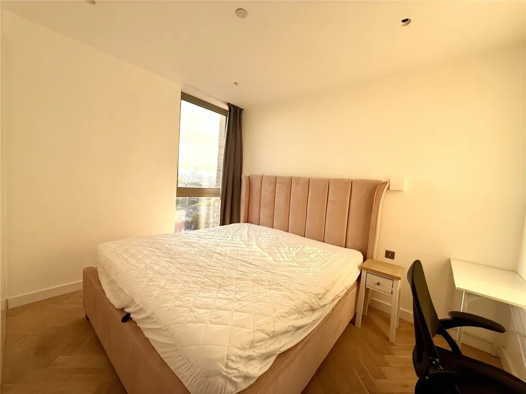 Oberman Road, Willesden Green, NW10, photo 9