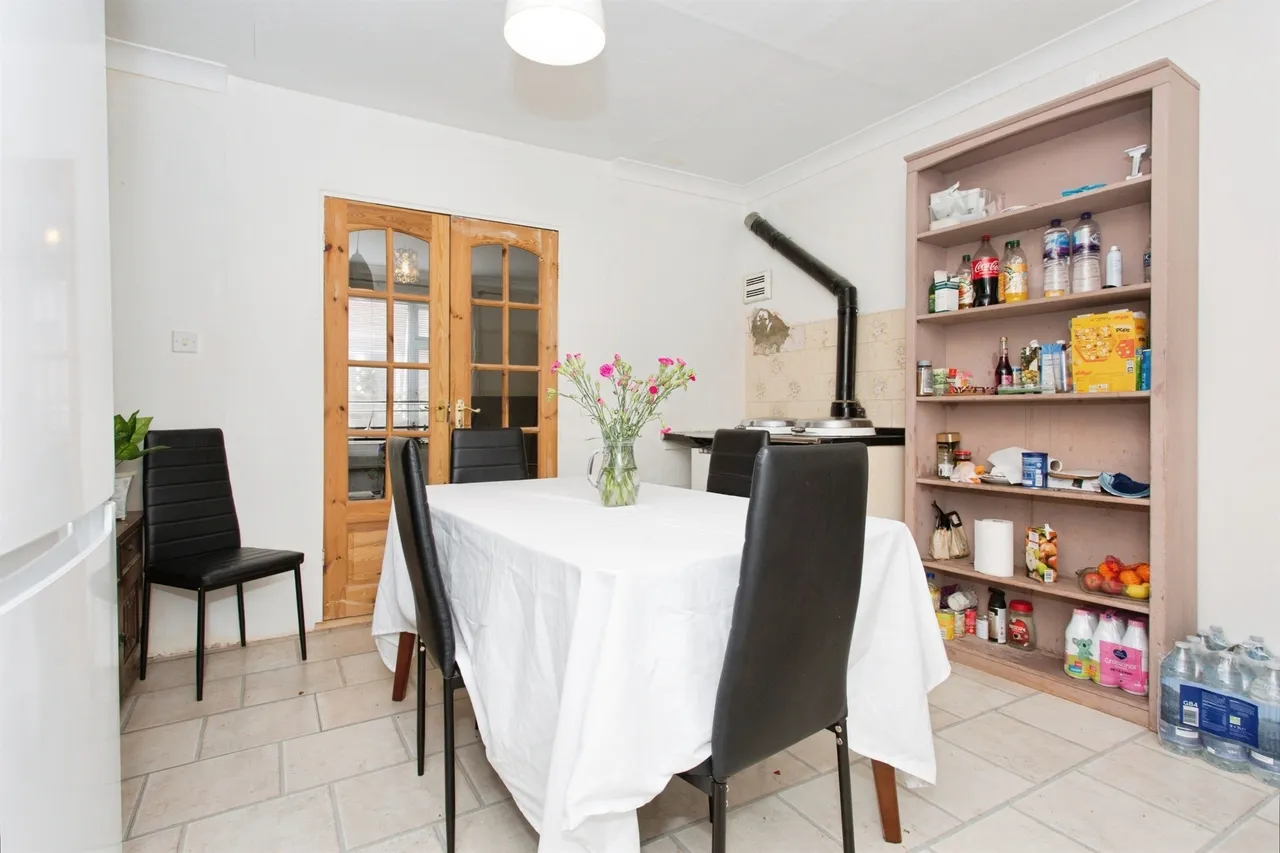 Cambridge Road, Oakington, CB24, photo 6