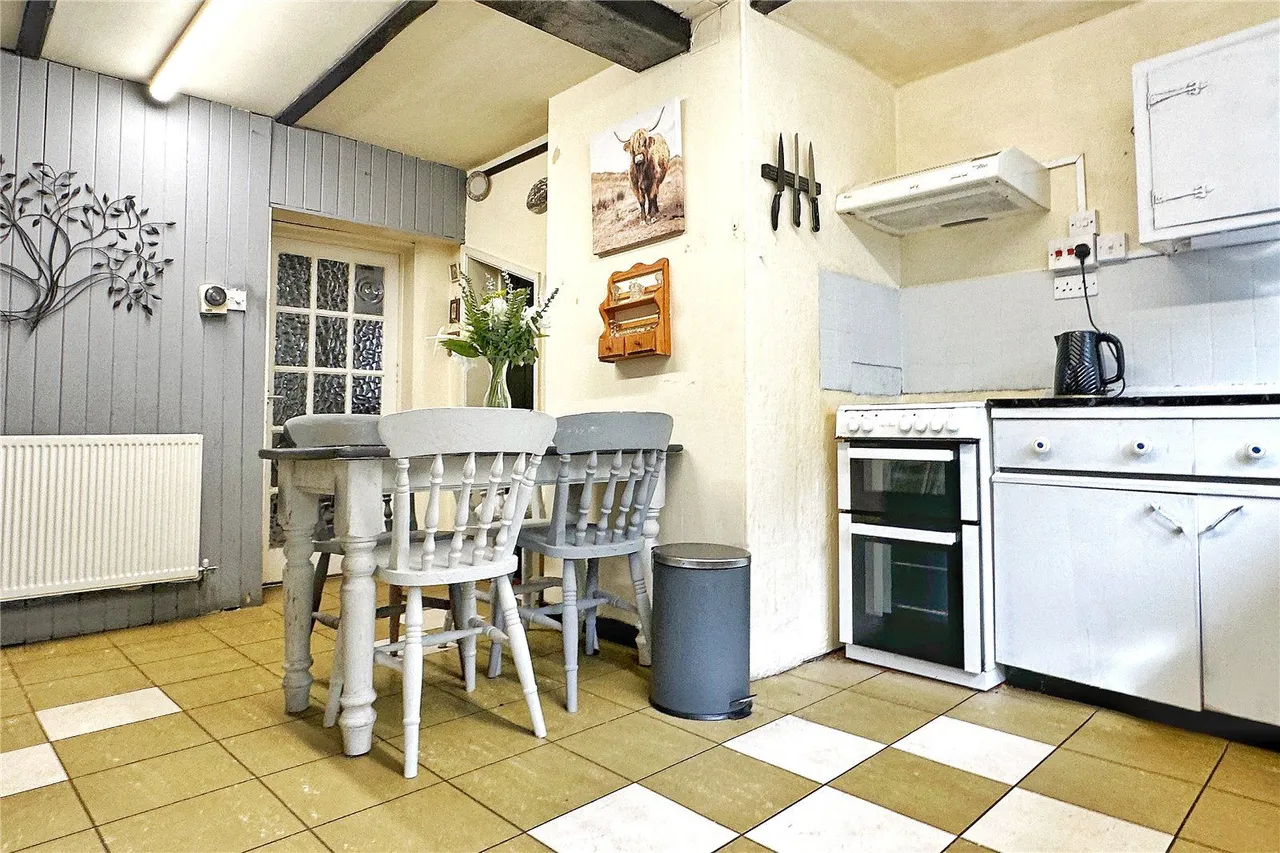 Currier Lane, Ashton-under-Lyne, OL6, photo 10