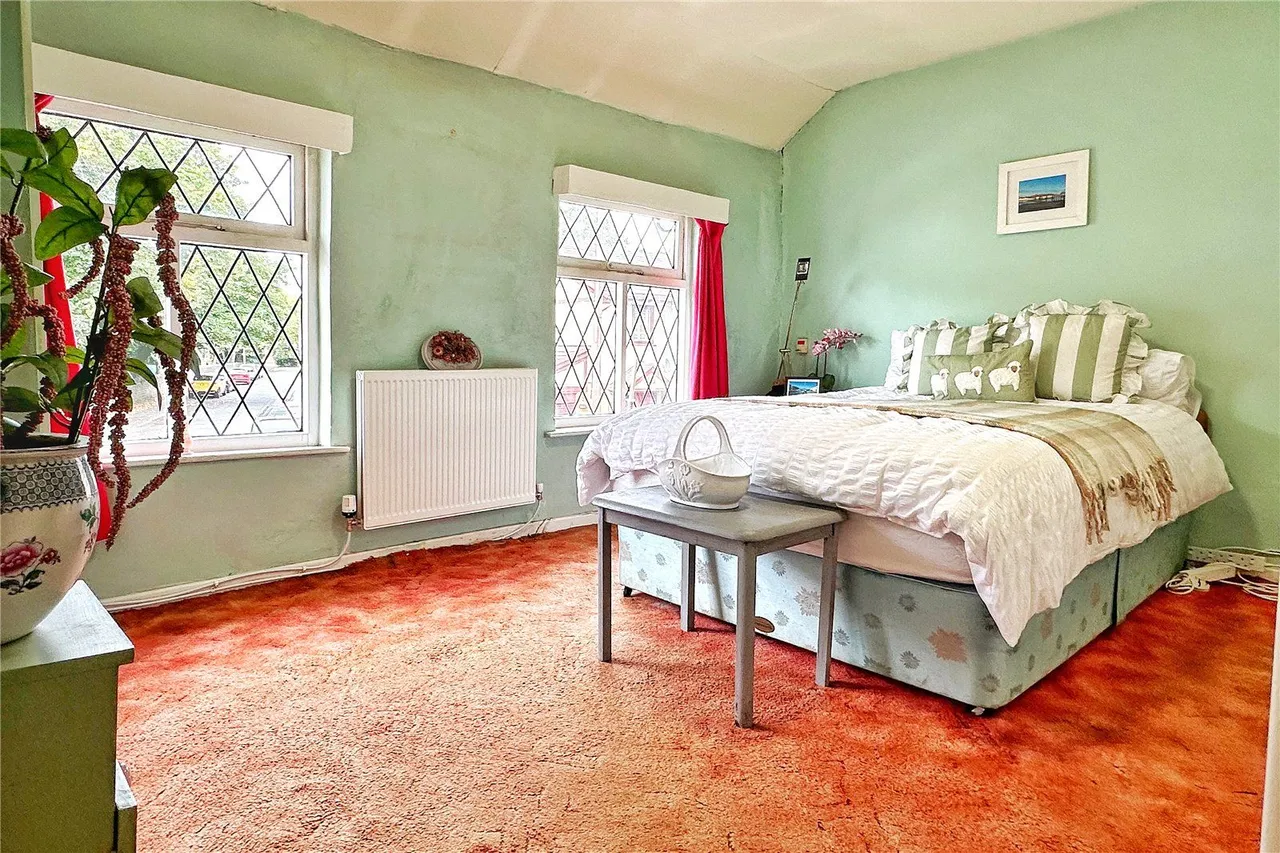 Currier Lane, Ashton-under-Lyne, OL6, photo 15