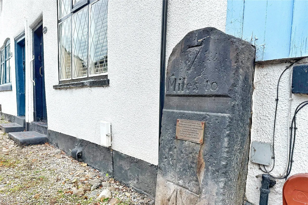 Currier Lane, Ashton-under-Lyne, OL6, photo 2