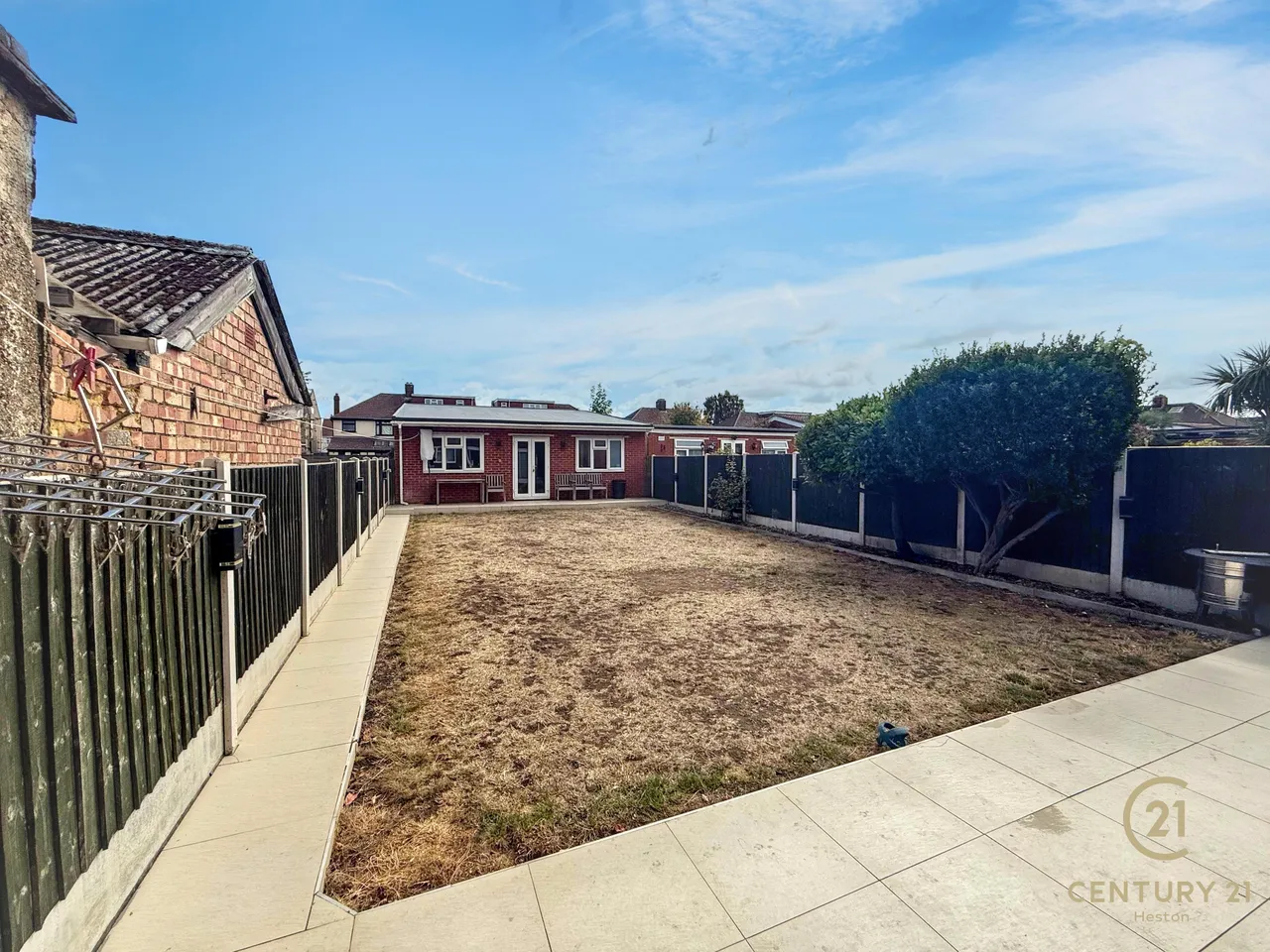 Burns Way, Hounslow, TW5, photo 30