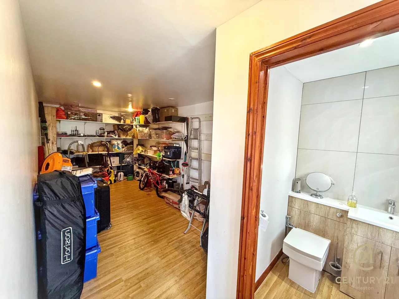 Burns Way, Hounslow, TW5, photo 25