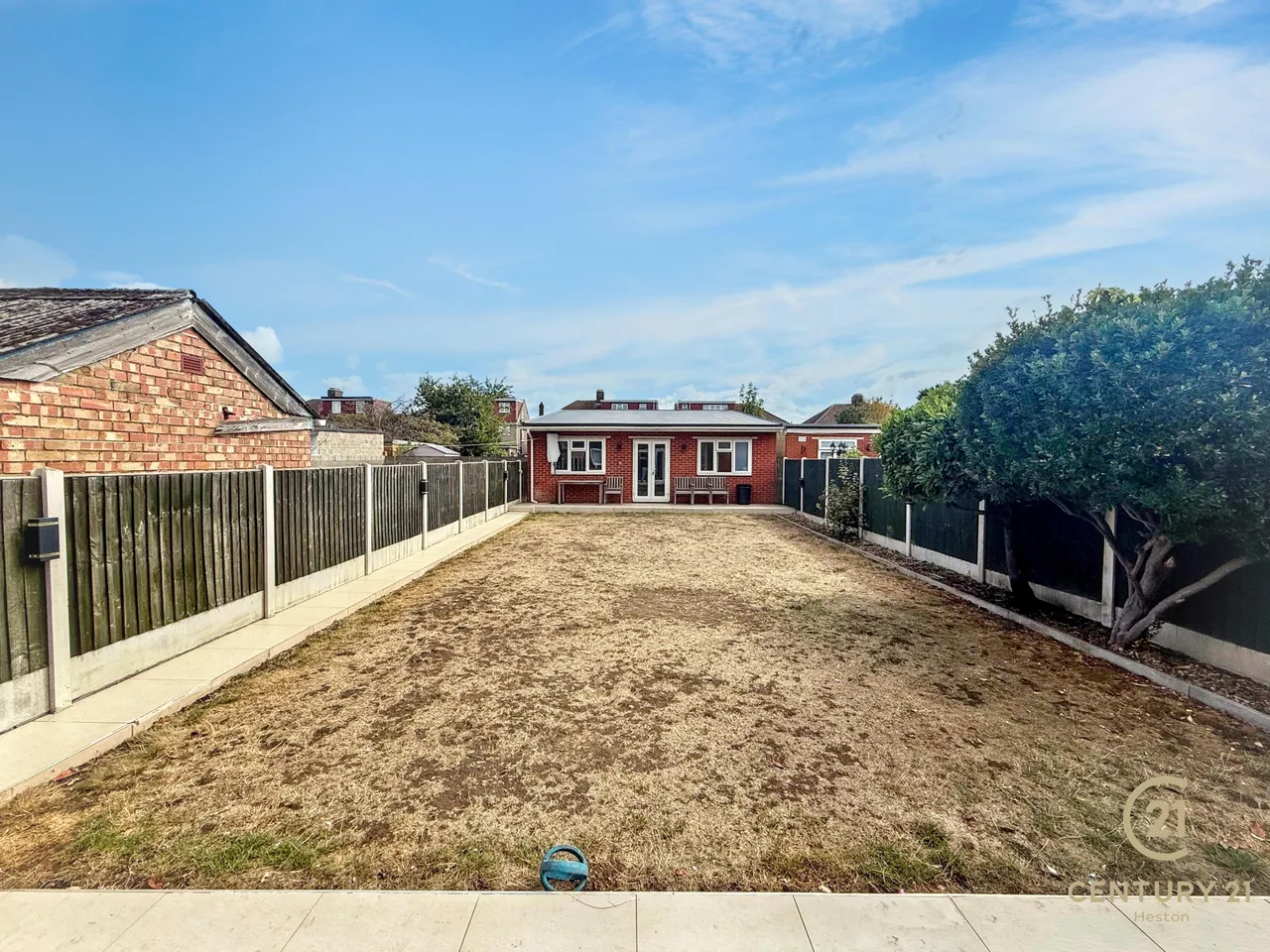 Burns Way, Hounslow, TW5, photo 28