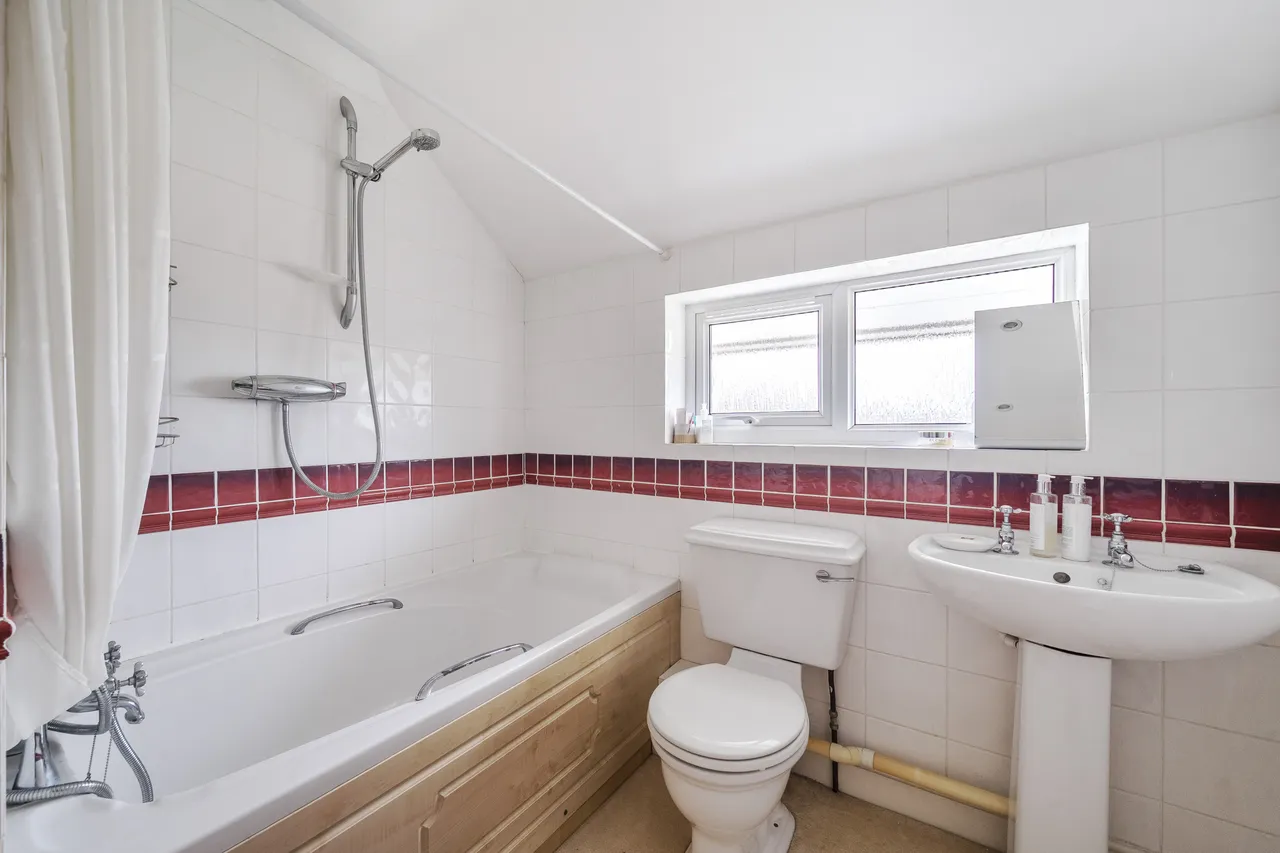 Hill Farm Road, Marlow, SL7, photo 6
