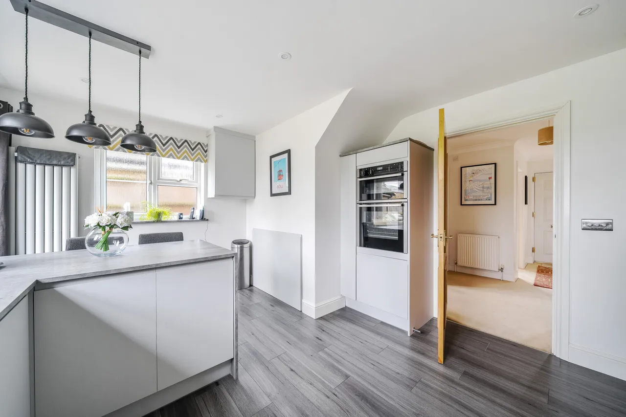 Hill Farm Road, Marlow, SL7, photo 11