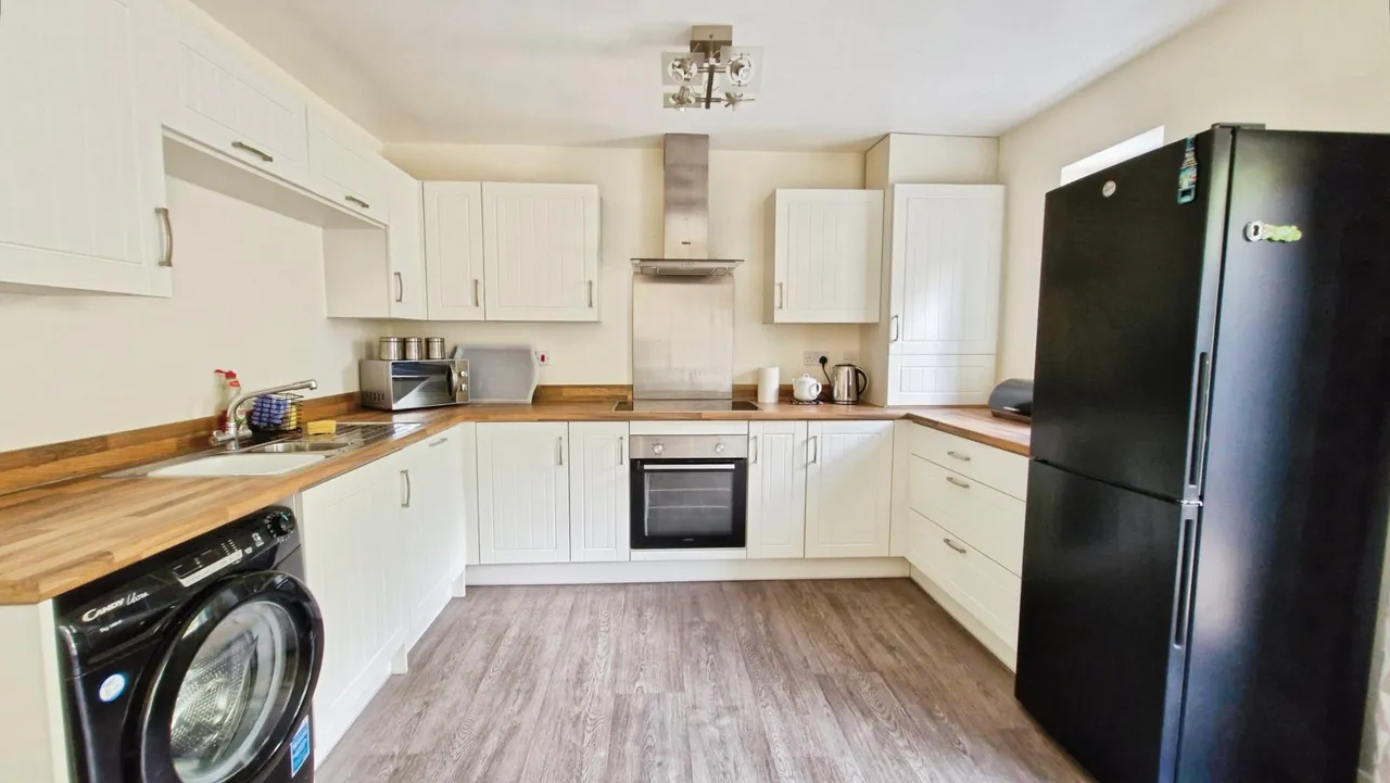 Ken Jones Close, Lightmoor, TF7, photo 2