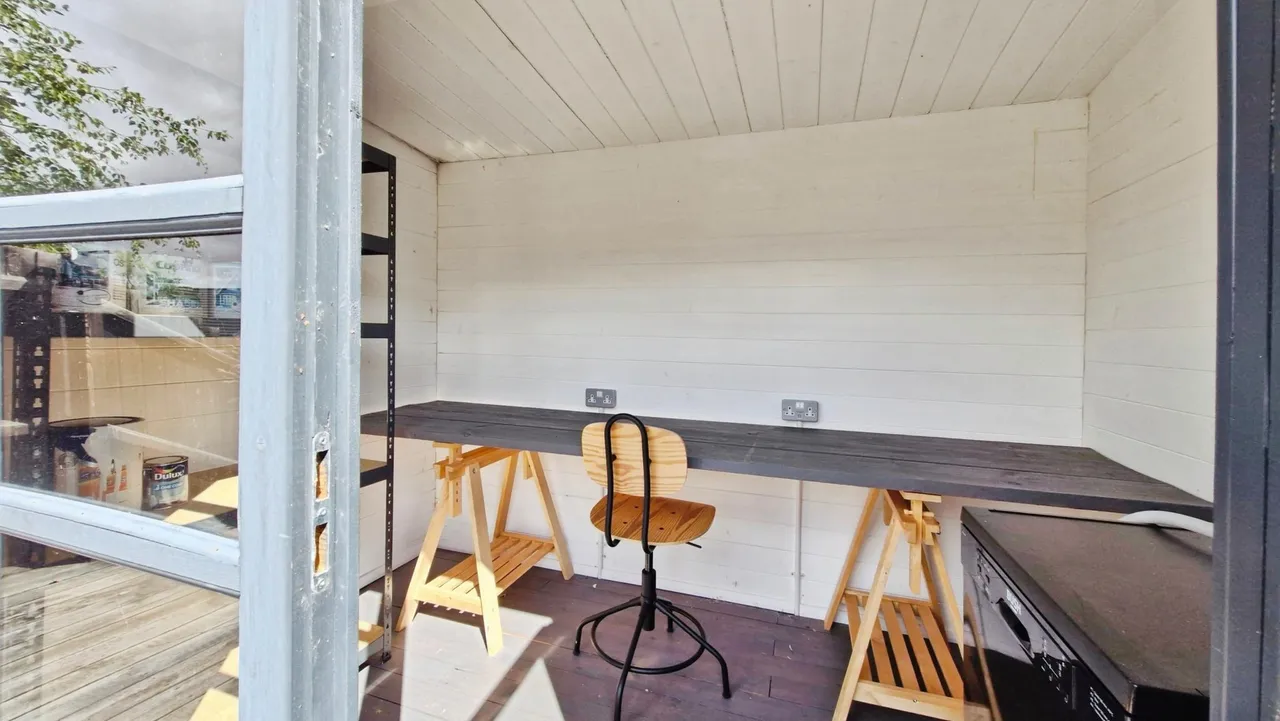 Ken Jones Close, Lightmoor, TF7, photo 22