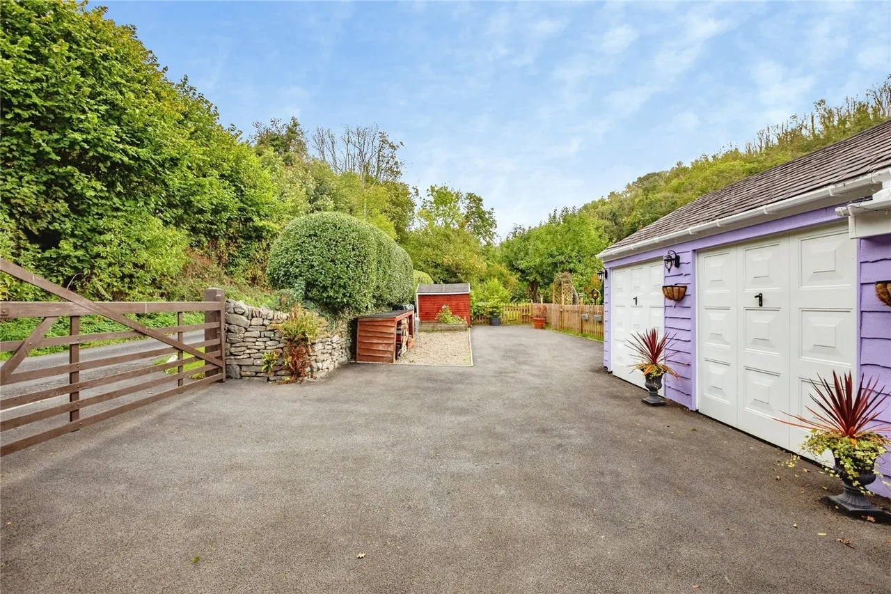 Llanrhystud, SY23, photo 7