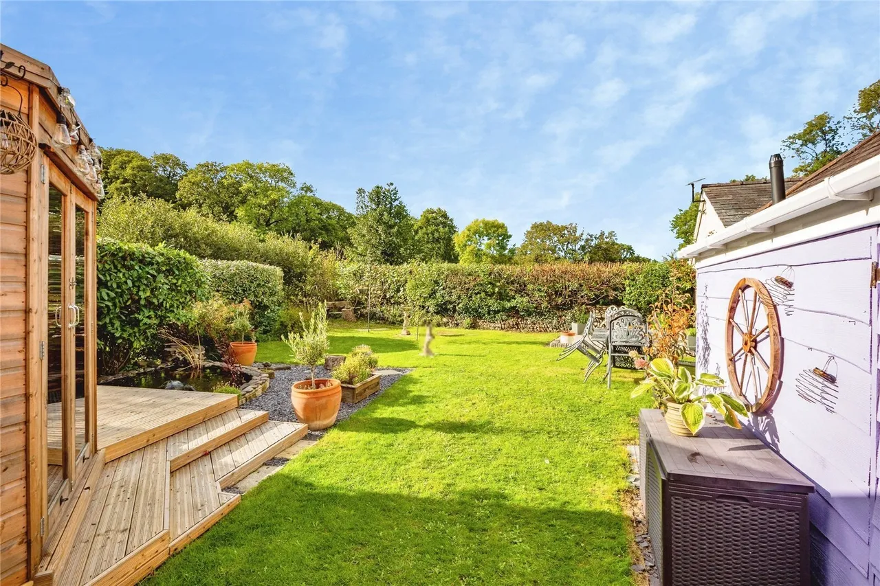 Llanrhystud, SY23, photo 39