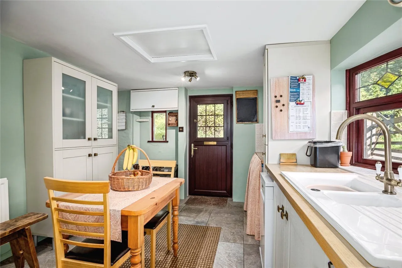 Llanrhystud, SY23, photo 10
