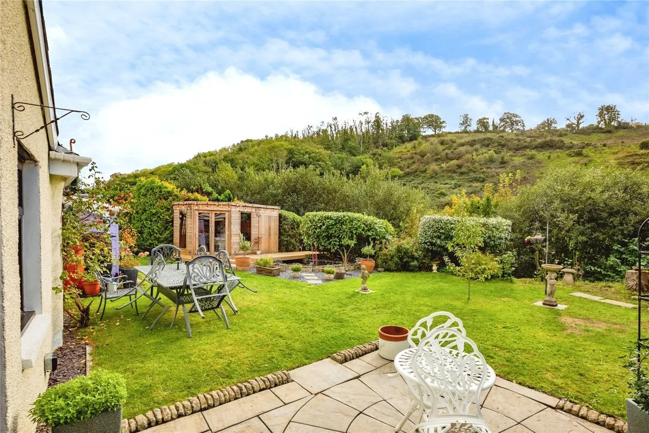Llanrhystud, SY23, photo 37