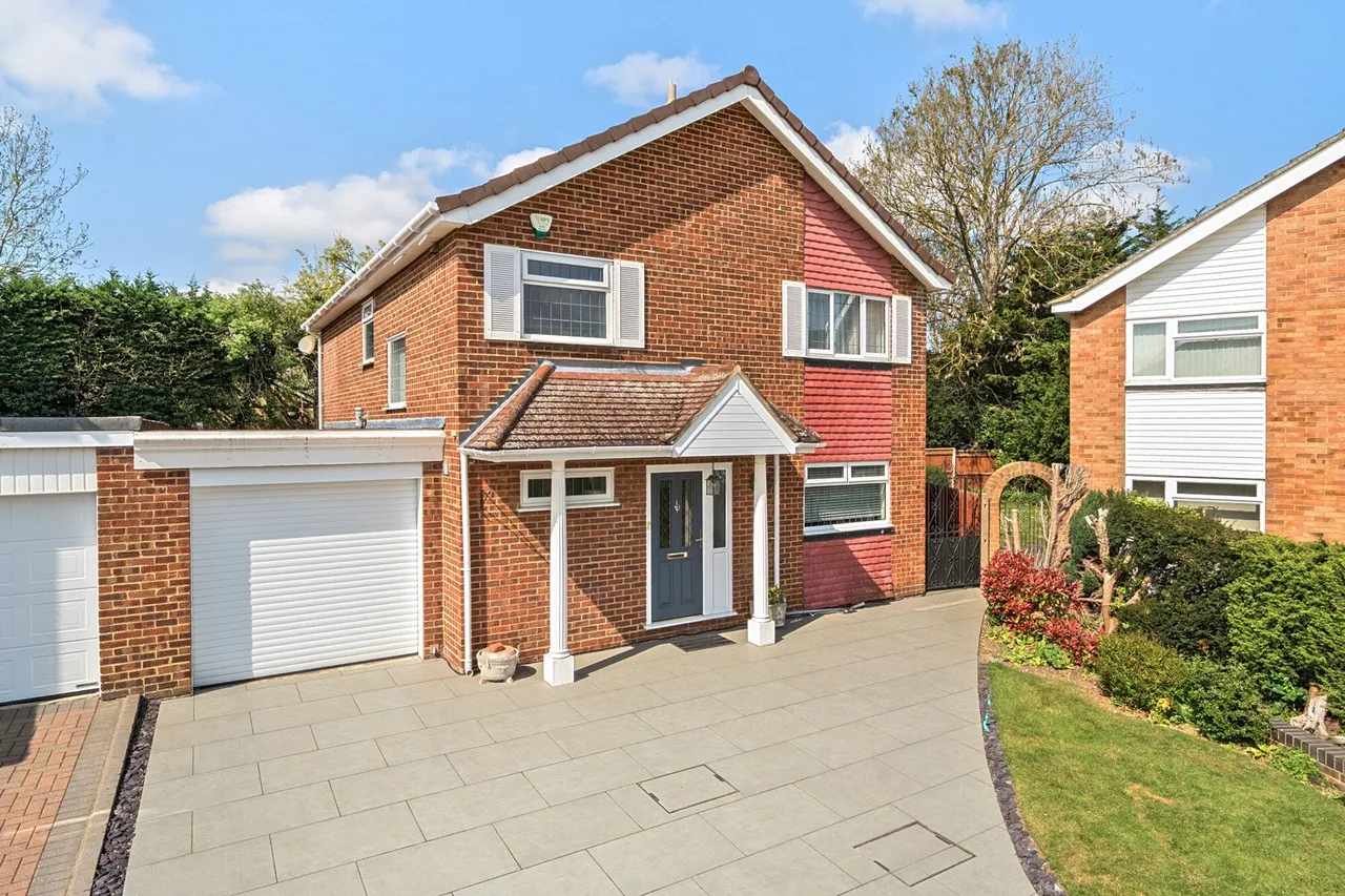 4 bed house for sale — Long Acre, BR6