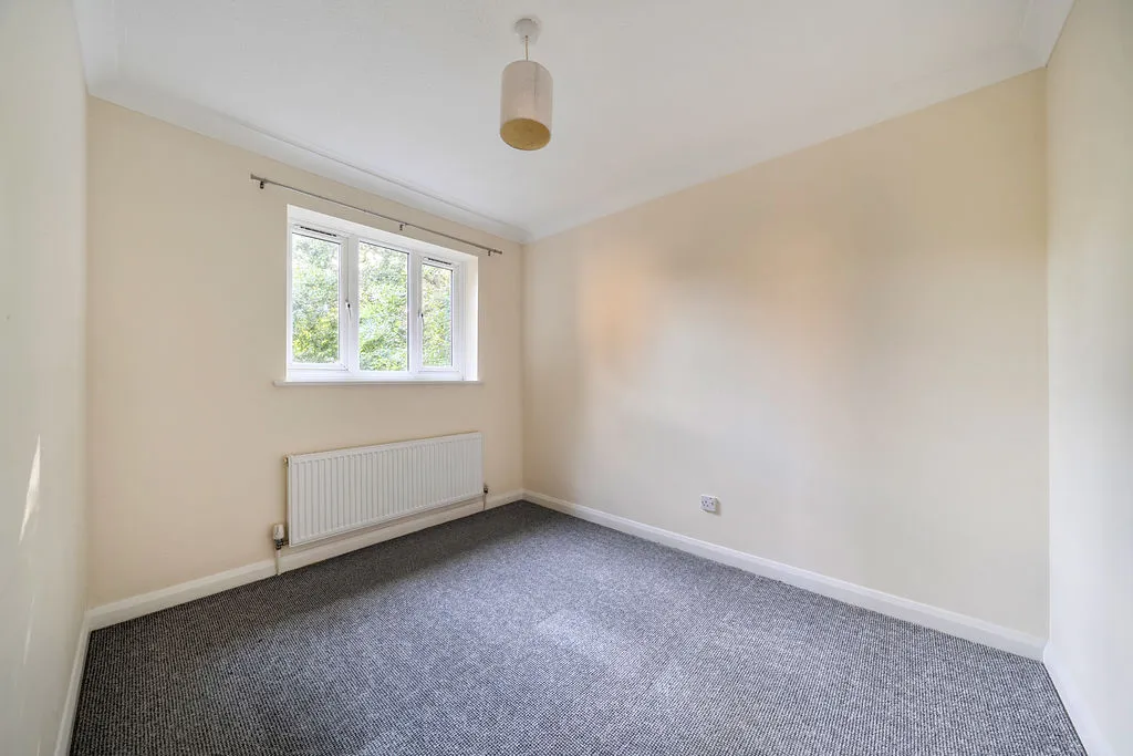 Rillington Gardens, Emerson Valley, MK4, photo 10