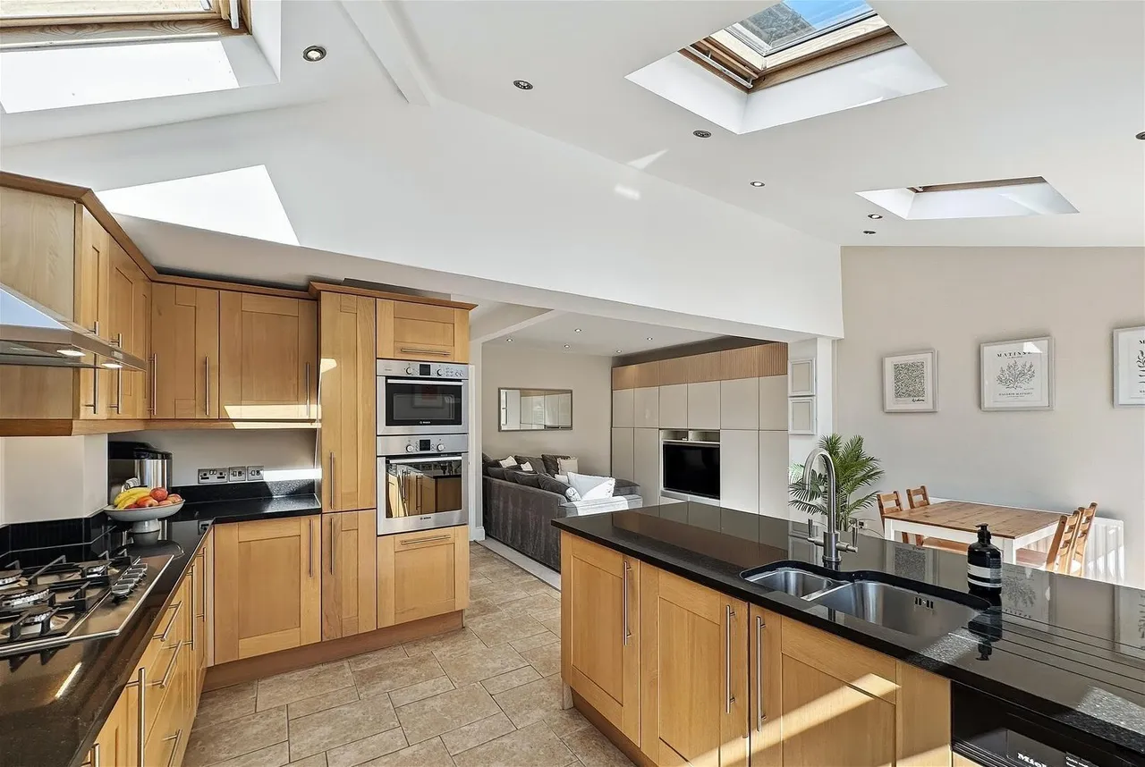 Stockport Road, Timperley, Cheshire WA15 7SR, photo 10