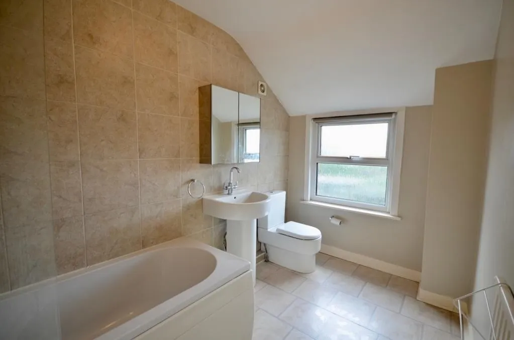 Balmoral Road, Watford, photo 5
