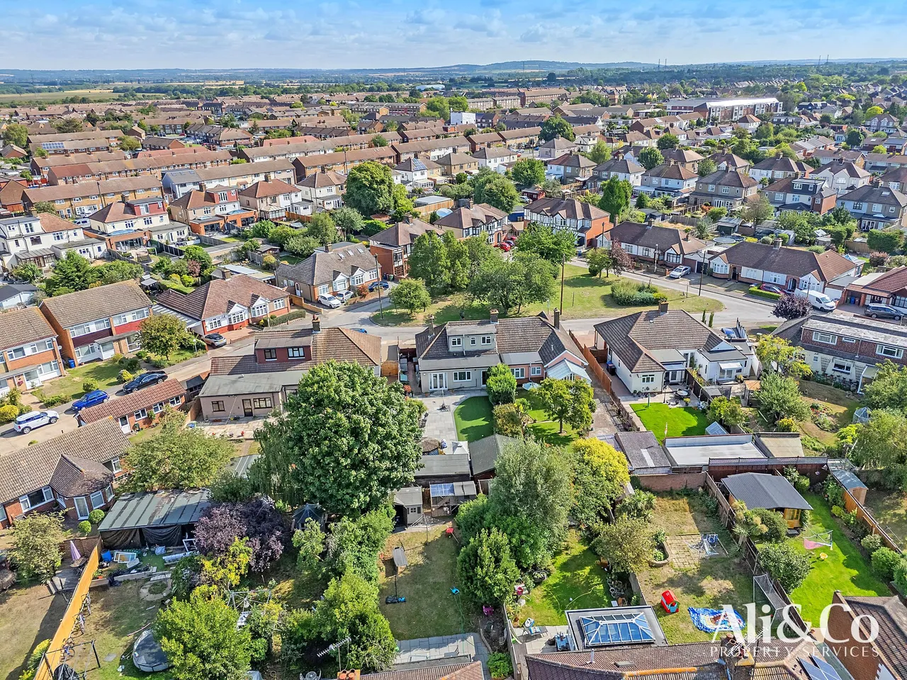 Waverley Gardens, Grays, Essex, RM16 2TJ, photo 20